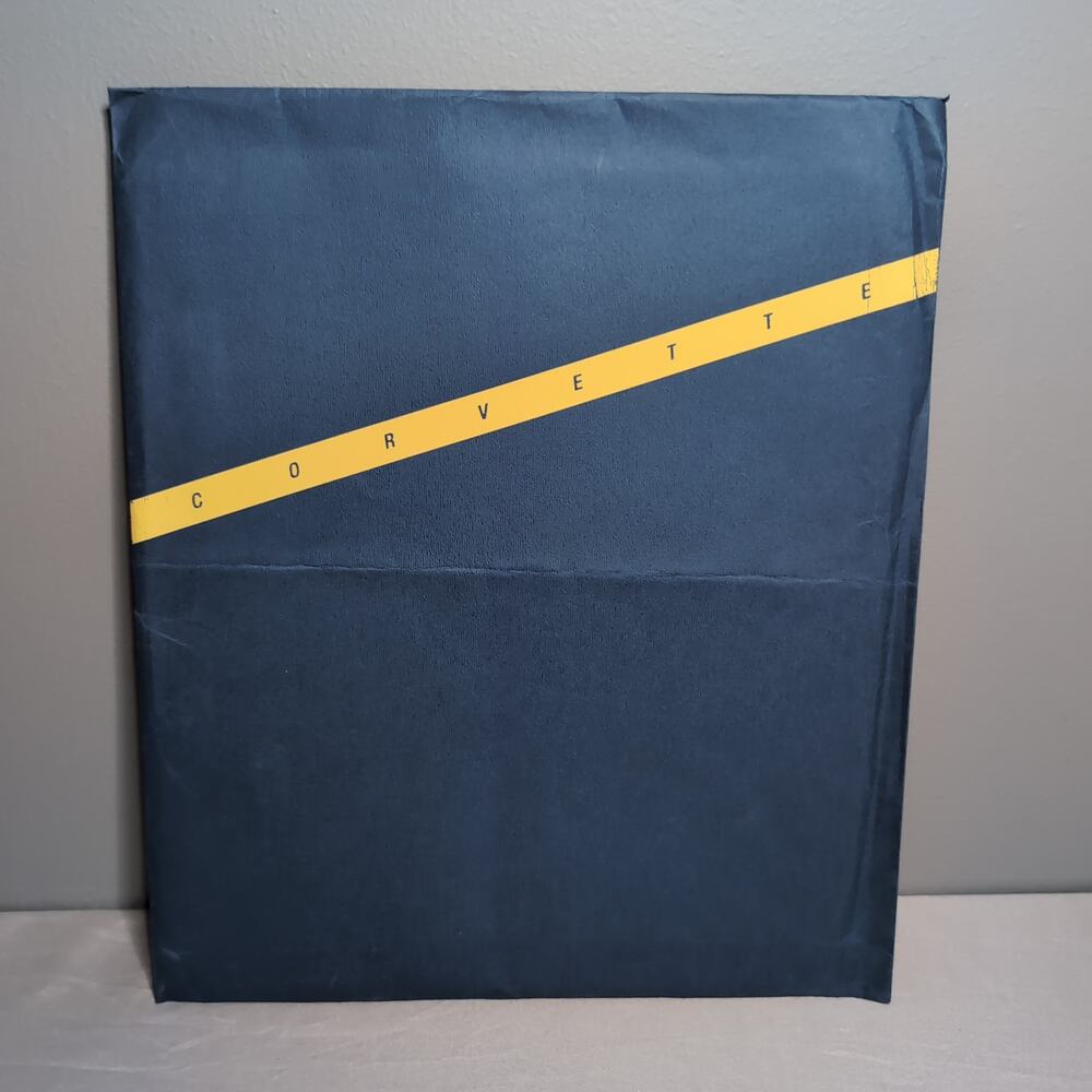 Vintage 1986 Chevrolet Corvette Deluxe Sales Brochure with Envelope